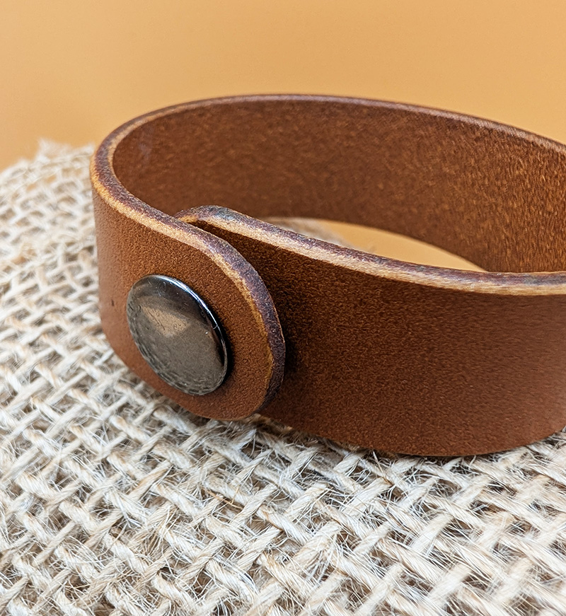 bransoletka skórzana koniakowa